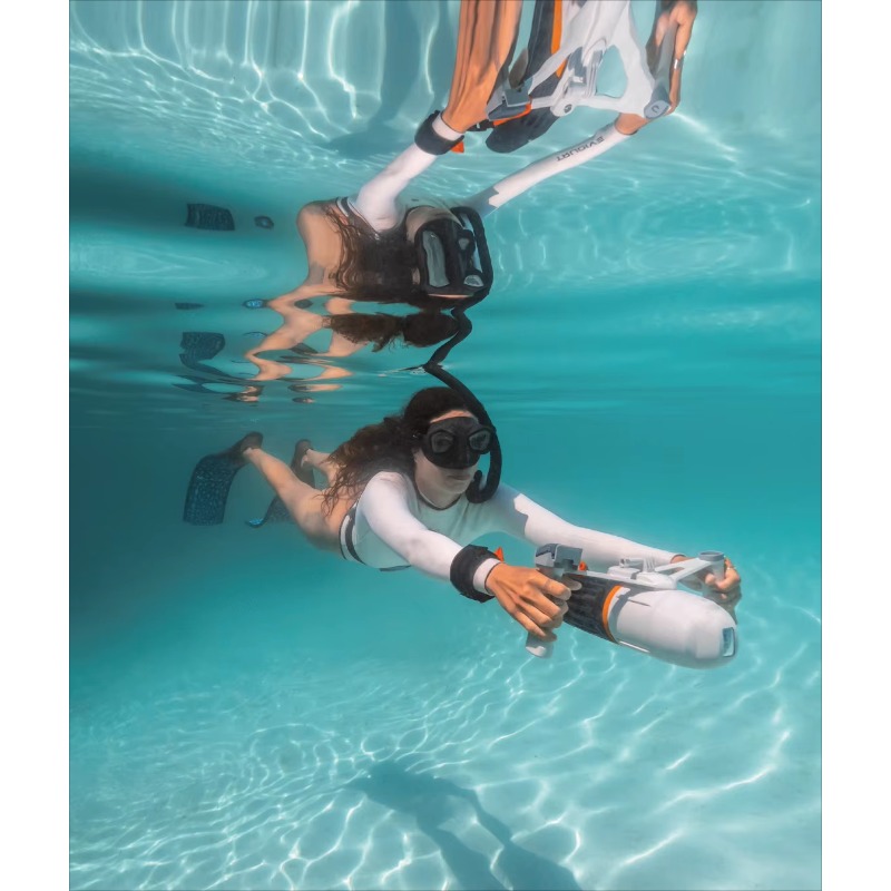 สกู๊ตเตอร์ไฟฟ้าใต้น้ำความเร็วส - Underwater Scooter Sea Scooter บทวิจารณ์และราคา