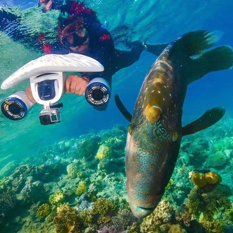 สกู๊ตเตอร์ใต้น้ำไฟฟ้า Airo Whi - Underwater Scooter Sea Scooter บทวิจารณ์และราคา